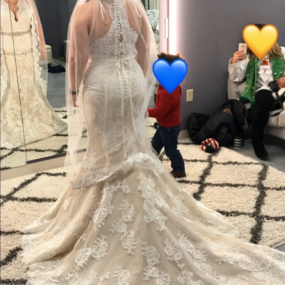 San Patrick lace wedding dress